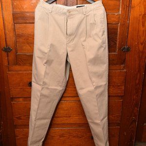 Eddie Bauer classic pleated/cuffed khakis 36/32